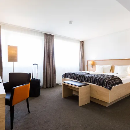 Stadthotel Am Römerturm 4*