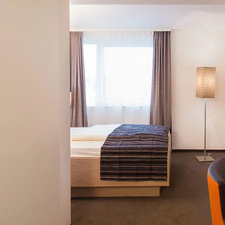Stadthotel Am Römerturm 4* Köln