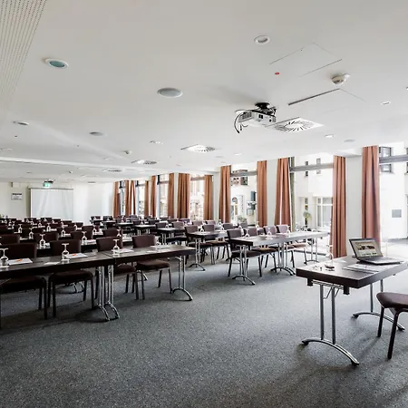 Stadthotel Am Römerturm 4*
