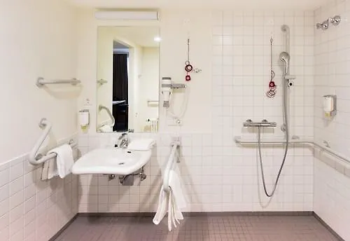 Stadthotel Am Roemerturm Hotel Kolonia