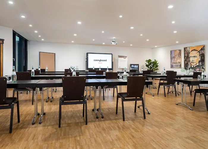 Stadthotel Am Roemerturm Hotel 4*