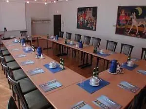 Stadthotel Am Roemerturm Kolonia