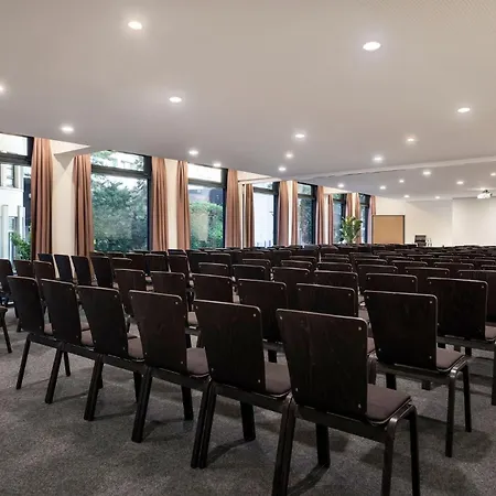 Stadthotel Am Römerturm 4* Köln