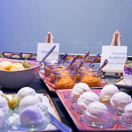 Stadthotel Am Roemerturm Cologne