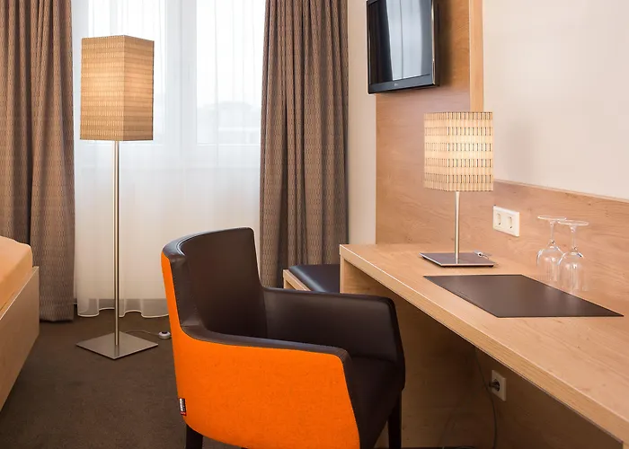 Stadthotel Am Roemerturm Hotel 4*