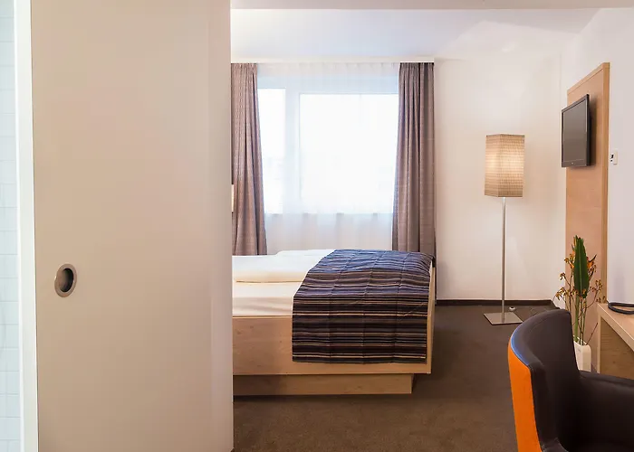 Stadthotel Am Roemerturm 4* Cologne