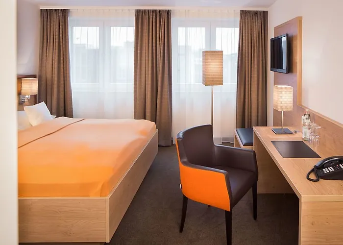 Hotel Stadthotel Am Roemerturm 4*