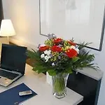 Stadthotel Am Roemerturm 4* Colonia