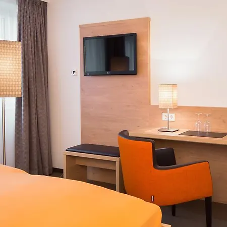Hotel Stadthotel Am Roemerturm Kolonia