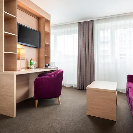 Stadthotel Am Roemerturm 4* Colonia