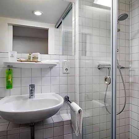 Stadthotel Am Roemerturm Hotel 4*