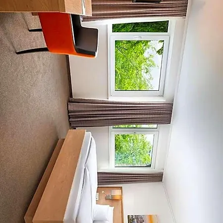 Stadthotel Am Roemerturm Hotel 4*