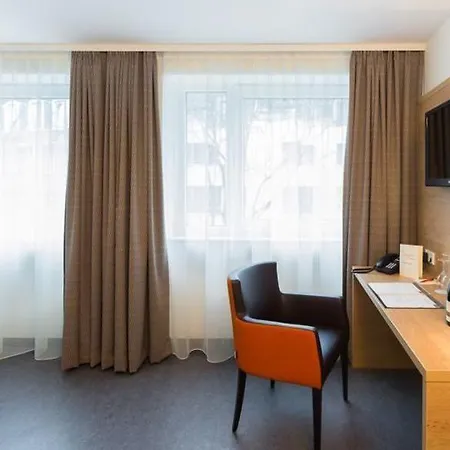 Stadthotel Am Roemerturm Hotel Kolonia
