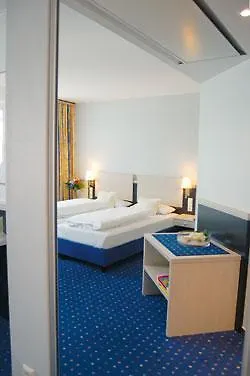Stadthotel Am Roemerturm Szálloda 4*