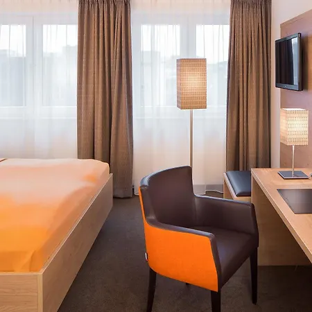 Stadthotel Am Roemerturm Hotel