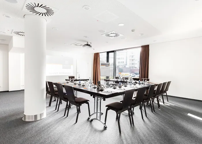 Stadthotel Am Roemerturm Kolín nad Rýnem