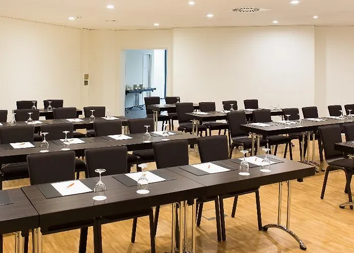 Hotell Stadthotel Am Roemerturm