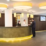 Отель Stadthotel Am Roemerturm 4*