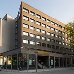 Stadthotel Am Roemerturm 4*