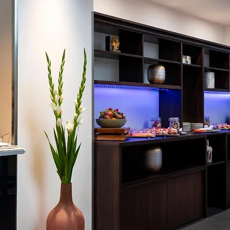 シュタットテル アム ローマートゥルム 4*